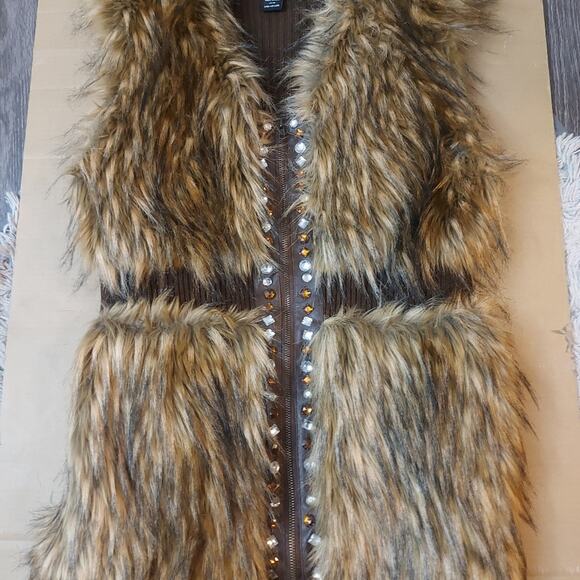 Ashley Stewart Plus Size Faux Fur Jeweled Zip Vest 14/16 Mobwife Castlecore Punk - Picture 4 of 10